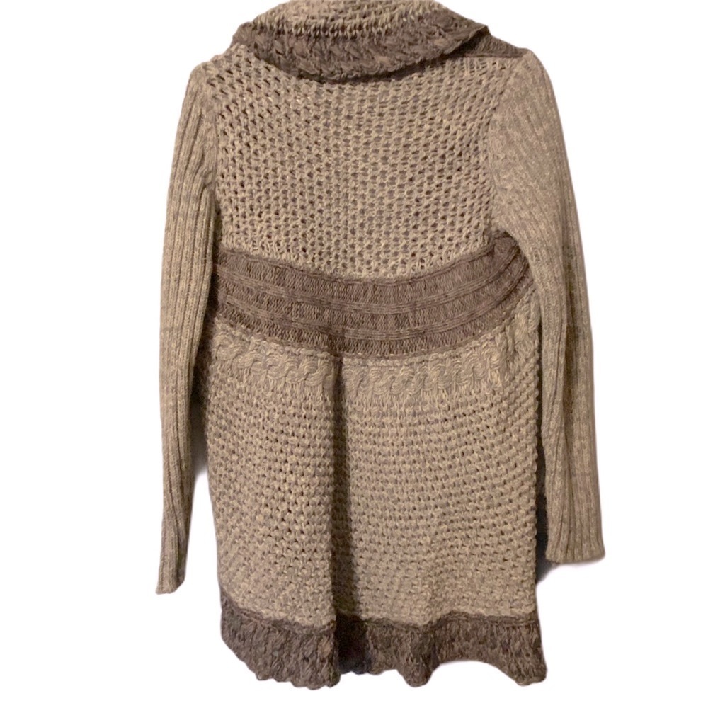 CAbi Shadow Circle Cardigan Sweater size small - Picture 9 of 14